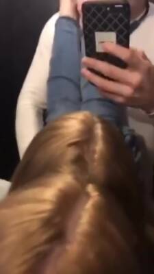Russian Girl Fucked In A Clubs Toilet On Periscope - hclips.com - Russia