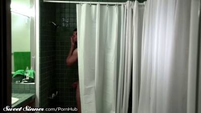 Stepmom waits for Son in the Shower - sexu.com