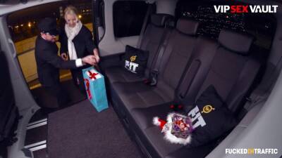 Lynna Nilsson - FUCKED IN TRAFFIC - #Lynna Nilsson #Luke Hotrod - Christmas Fun Time On Uber Van With a Nice Guy - sexu.com