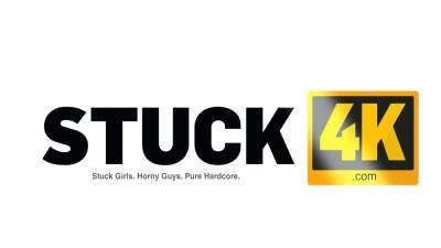 STUCK4K. Girl is stuck under sofa but man instead - nvdvid.com