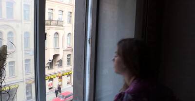 Voracious brunette Lina gets wild licking - nvdvid.com - Russia