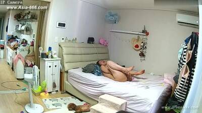 Hackers use the camera to remote monitoring of a lover's home life.*** - hclips.com