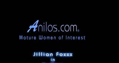 Cheerful mature Jillian Foxxx cums from python riding - nvdvid.com