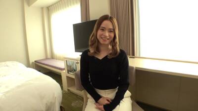 33歳の人妻美容師がAV出演エッチなカラダで浮気セックス - upornia.com - Japan