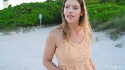 Magnificent bikini model, Leah got naked on the beach and did some nude posing and teasing - sunporno.com