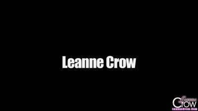 Leanne Crow - Christmas Pinup 2 - hotmovs.com