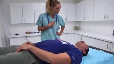 Sexy nurses are giving impressive blowjobs to various horny patients, because cum tastes so good - sunporno.com