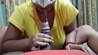 Busty Indian Teen Gives Sloppy Deepthroat - hclips.com - India