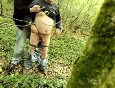 Chubby dad in the wood - saltarg - nvdvid.com
