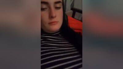 Girl Shows Her Friends Boobs On Periscope - hclips.com