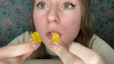 Vore With Gummy Bears - hclips.com