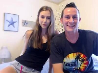 Sister Suck Brothers On Cam - nvdvid.com