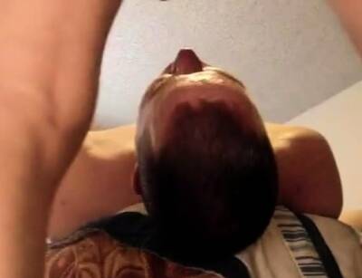 Throat fucking a daddy then shooting cum in his mouth - icpvid.com