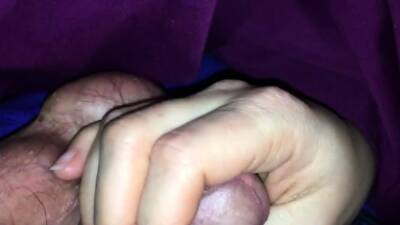 Ejaculate with my cock in her little hand - icpvid.com