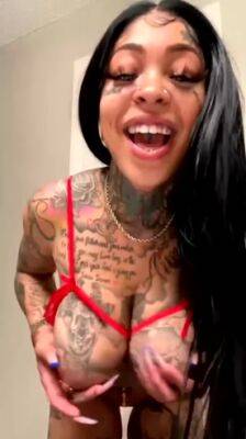 Freaky Tatted Live - upornia.com