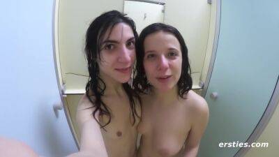 Sexy Babes Have Lesbian Fun In The Spa - upornia.com