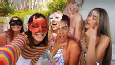 Maya Woulfe - Maya Woulfe , Chanel Camryn, and Samantha Lexi Spice Up A Borning Game Night By Sharing Stud - sexu.com