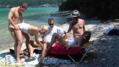 public family therapy groupsex orgy - veryfreeporn.com - Germany