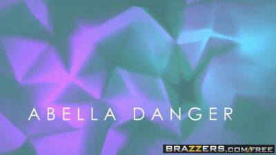 Dirty Little Gamer scene starring Abella Danger - sexu.com
