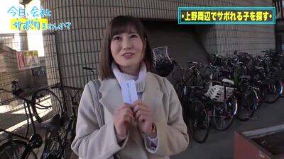 0000374_巨乳の日本人女性がローリング騎乗位する素人ナンパセックス - hclips.com - Japan