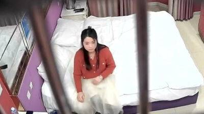 Hackers use the camera to remote monitoring of a lover's home life.561 - txxx.com - China