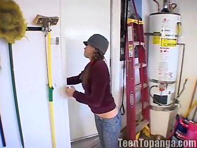 Teen topanga masturbates in her garage - hotmovs.com