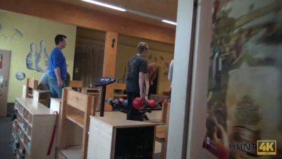 Czech teen with money helps hunter get a hot bowling bar blowjob & pussy licking in POV - sexu.com - Czech Republic
