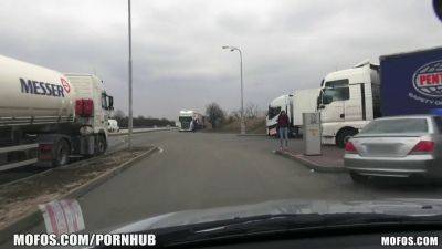 Czech hitchhiker gets picked up & fucks hard by delivery driver in public - sexu.com - Czech Republic