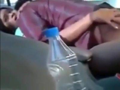 Indonesian Maid Gets Fucked By Bangladeshi Driver - hclips.com - Indonesia