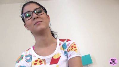 Lady Dee, the cute teen in glasses, gives the best BJ like a slut - sexu.com