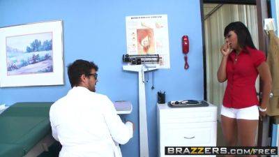 Leilani Leeane - Leilani Leeane & Ramon: Doctor Adventures: Up Close and Personal Throat Play with Brazzers - sexu.com