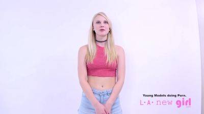 Teen Fucked At Photoshoot Audition By Casting Agent - upornia.com