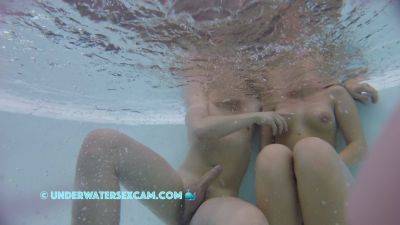 Teen couple wants to fuck in a sauna pool - hclips.com