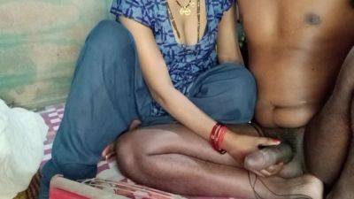 Bengali Bhabhi Wearing A Maxi Pressed Her Boobs And Quenched The Itch Of Her Pussy - hclips.com