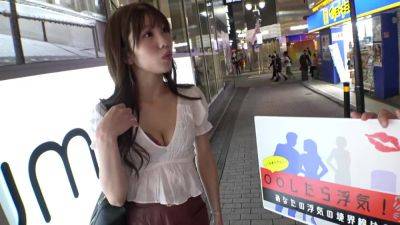 0001774_スレンダーの日本の女性が素人ナンパ絶頂のエチパコ - upornia.com - Japan