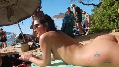 Zoe Bloom - Zoe Bloom's Day Out at the Nude Beach - Amateur Pov - xxxfiles.com