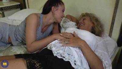 Mature Lesbians Isadora and Malinde: A Blonde and Brunette Playtime - xxxfiles.com
