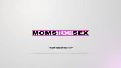 And Son - MomsTeachSex - step Mom And Son Share Bed And Fuck S7:E3 - veryfreeporn.com