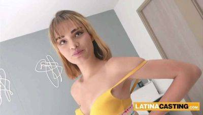 Slim Inexperienced 18-Year-Old Colombian Sweetheart Experiences Fake Model Audition - veryfreeporn.com - Colombia