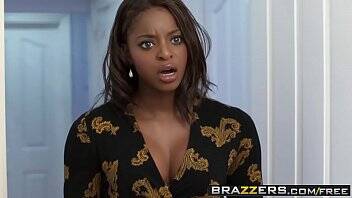 Danny D - Jasmine Webb - Brazzers - Shes Gonna Squirt - Jasmine Webb and Danny D - Lovin That Porno Vibe - xvideos.com
