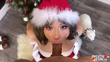Sexy Elf Girl for Christmas Instead of Toys - Deepthroat and Sex in Different Poses - xvideos.com