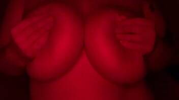 Red light oiled up titty fuck - xvideos.com